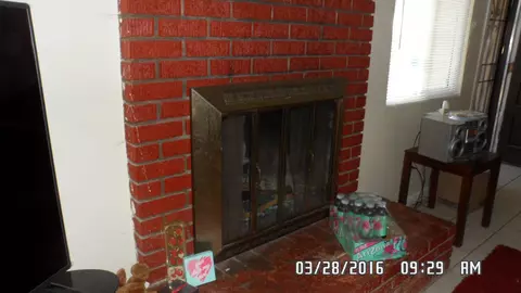 44847 5th St E, Lancaster, CA 93535 photo 4