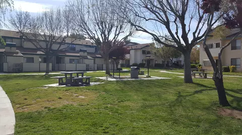 44442 15th St E #1, Lancaster, CA 93535 photo 10