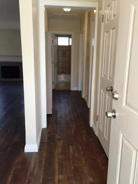 9777 Rincon Ave, Pacoima, CA 91331 photo 3