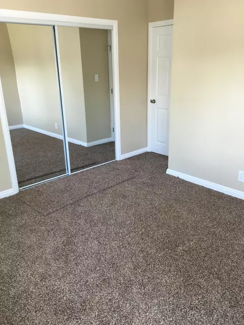 9777 Rincon Ave, Pacoima, CA 91331 photo 5