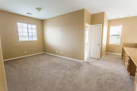 43877 Marbella St, Lancaster, CA 93536 photo 6