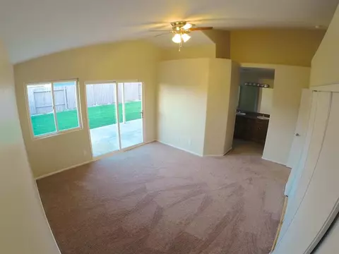 1751 Lightcap St, Lancaster, CA 93535 photo 5