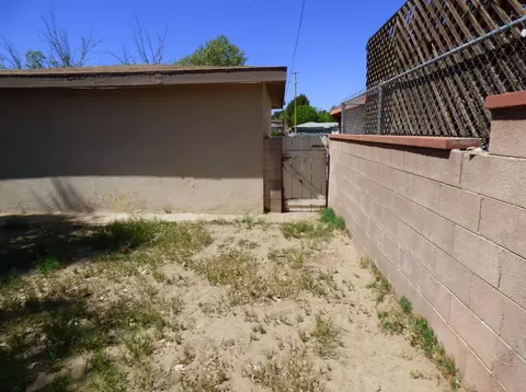 44708 2nd St E, Lancaster, CA 93535 photo 21