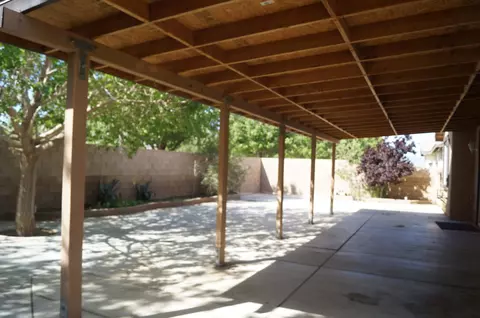 3714 Saddleback Dr, Palmdale, CA 93550 photo 10