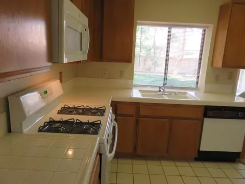 44227 Soft Ave, Lancaster, CA 93536 photo 9