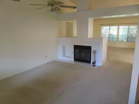 44227 Soft Ave, Lancaster, CA 93536 photo 11
