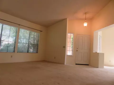 44227 Soft Ave, Lancaster, CA 93536 photo 5
