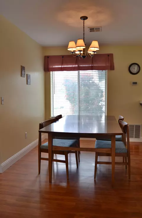20908 Carriage Dr, Tehachapi, CA 93561 photo 6