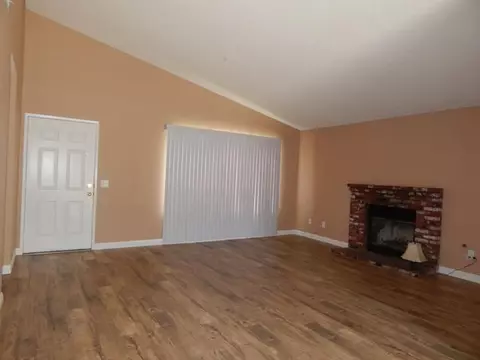 43915 30th St E, Lancaster, CA 93535 photo 10