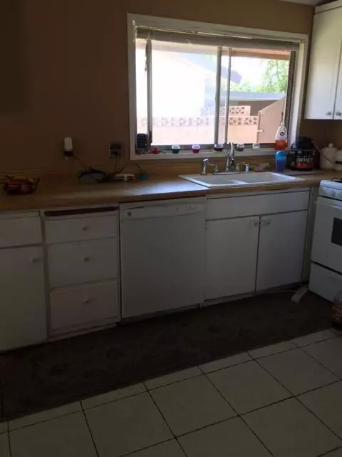 38928 2nd St E, Palmdale, CA 93550 photo 4