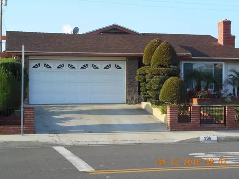 336 229th St W, Carson, CA 90745 photo 2