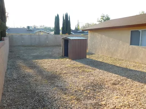 44948 Logue Ave, Lancaster, CA 93535 photo 32