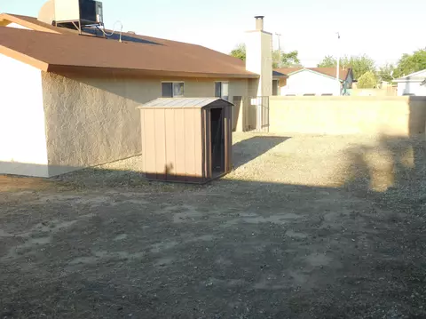 44948 Logue Ave, Lancaster, CA 93535 photo 31