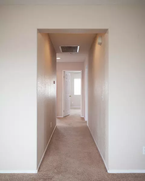 45238 Spahn Ln, Lancaster, CA 93535 photo 10