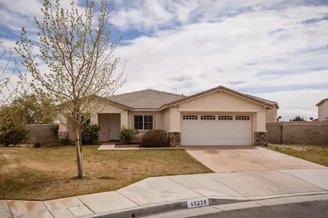 45238 Spahn Ln, Lancaster, CA 93535 photo 1