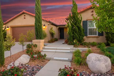 5808 Avenue K-11, Lancaster, CA 93536 photo 3