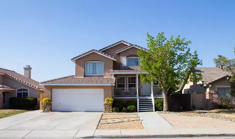 1925 Ivory Ave, Palmdale, CA 93550 photo 1