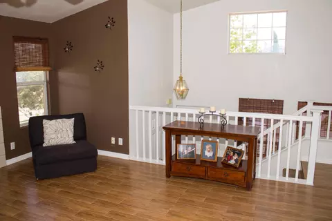 1925 Ivory Ave, Palmdale, CA 93550 photo 8