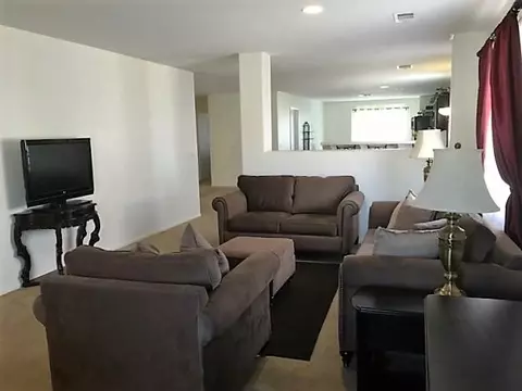 45055 18th St E, Lancaster, CA 93535 photo 4
