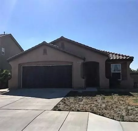 45055 18th St E, Lancaster, CA 93535 photo 1