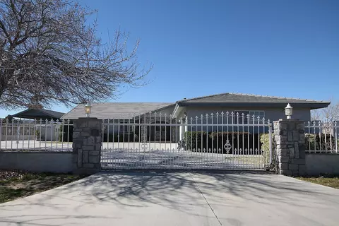 43259 Sinnott St, Lancaster, CA 93536 photo 17