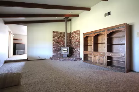 43259 Sinnott St, Lancaster, CA 93536 photo 3