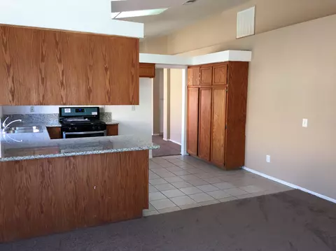 648 Avenue J-11 E, Lancaster, CA 93535 photo 7