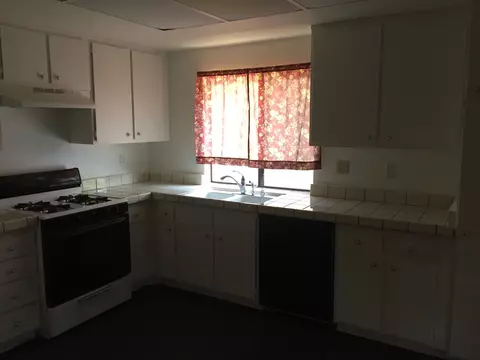 37129 32nd St, Palmdale, CA 93550 photo 5