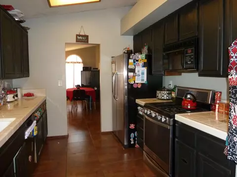 44704 Cerisa St, Lancaster, CA 93535 photo 5