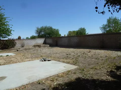 44704 Cerisa St, Lancaster, CA 93535 photo 16