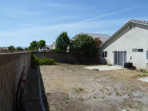44704 Cerisa St, Lancaster, CA 93535 photo 17