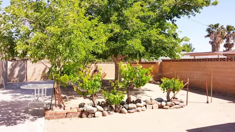 37834 26th St E, Palmdale, CA 93550 photo 23