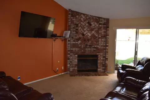 37456 Birch Tree Ln, Palmdale, CA 93550 photo 8