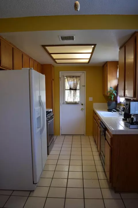 37456 Birch Tree Ln, Palmdale, CA 93550 photo 14