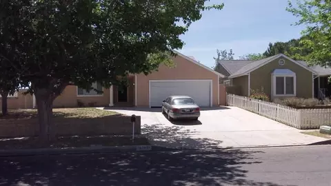 1242 Avenue J5 E, Lancaster, CA 93535 photo 2