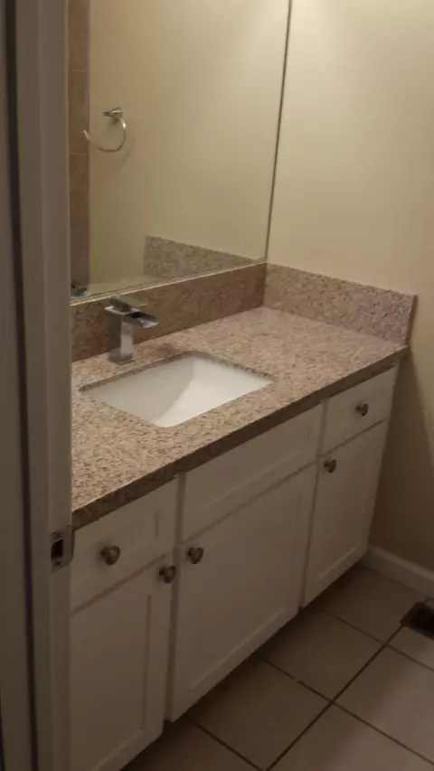 1242 Avenue J5 E, Lancaster, CA 93535 photo 9