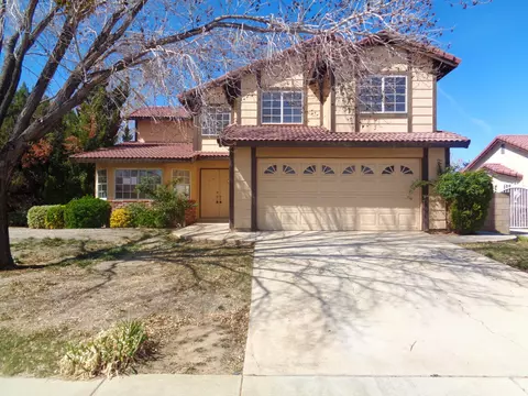 43731 16th St E, Lancaster, CA 93535 photo 2