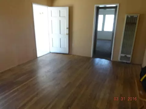 44446 Elm Ave, Lancaster, CA 93534 photo 2