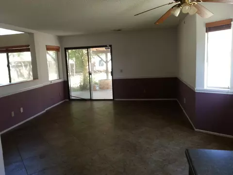 551 Kettering St E, Lancaster, CA 93535 photo 4