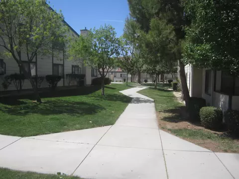 44550 15th St E #7, Lancaster, CA 93535 photo 17