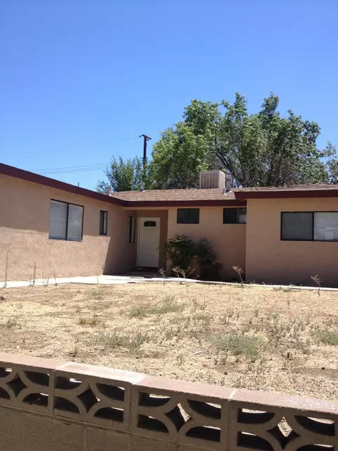 506 Nugent E, Lancaster, CA 93535 photo 1