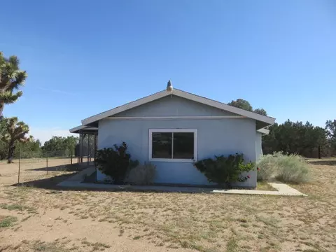 10754 Sage St, Hesperia, CA 92344 photo 8