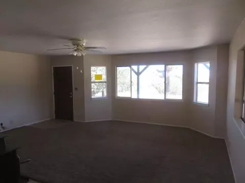 10754 Sage St, Hesperia, CA 92344 photo 12
