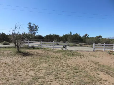 10754 Sage St, Hesperia, CA 92344 photo 9