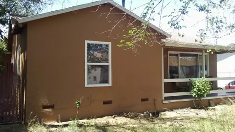 38473 4th St E, Palmdale, CA 93550 photo 2