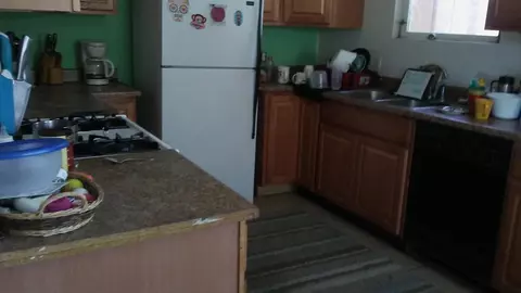 38473 4th St E, Palmdale, CA 93550 photo 4