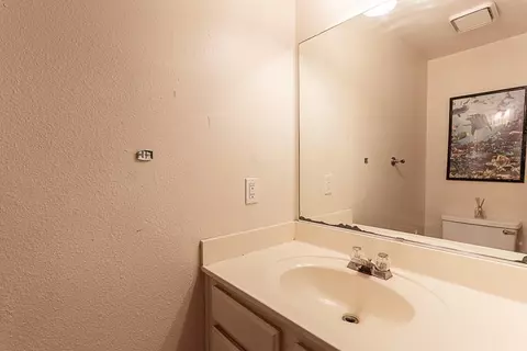 44921 Caboose Dr, Lancaster, CA 93535 photo 9