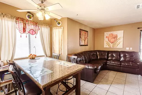 44921 Caboose Dr, Lancaster, CA 93535 photo 7