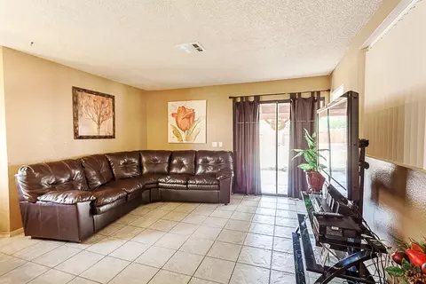 44921 Caboose Dr, Lancaster, CA 93535 photo 8