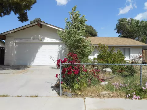 37346 51st St E, Palmdale, CA 93552 photo 1